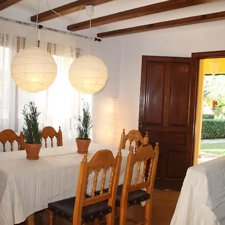 House With 3 Bedrooms In Denia, With Pool Access, Furnished Garden And Dénia